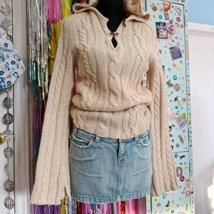 Vintage Y2K 2000s American eagle cream cable knit sweater with bell sleeves